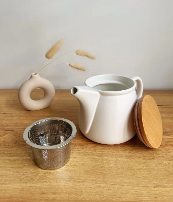 Ceramic Teapot with Stainless Steel Infuser (1000 ml)